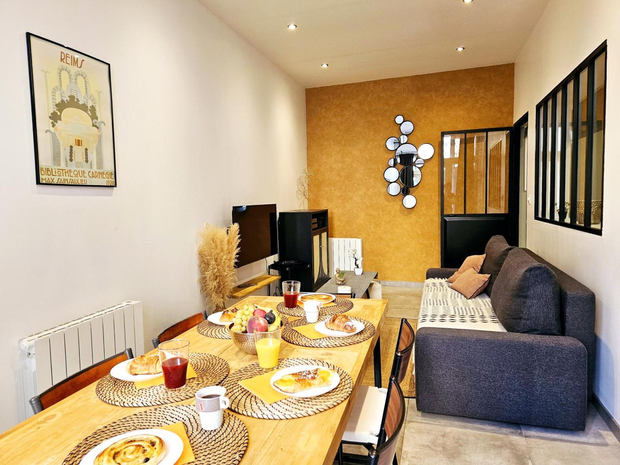 Refuge Urbain - Ideal Pro, Familles & Amis - Le Calme En Hypercentre - Wifi Haut Debit - Netflix - Machine A Laver - Gare, Cathedrale, Commerces, Restaurants & Transports En Commun A Moins De 10 Minutes A Pied Reims Eksteriør billede